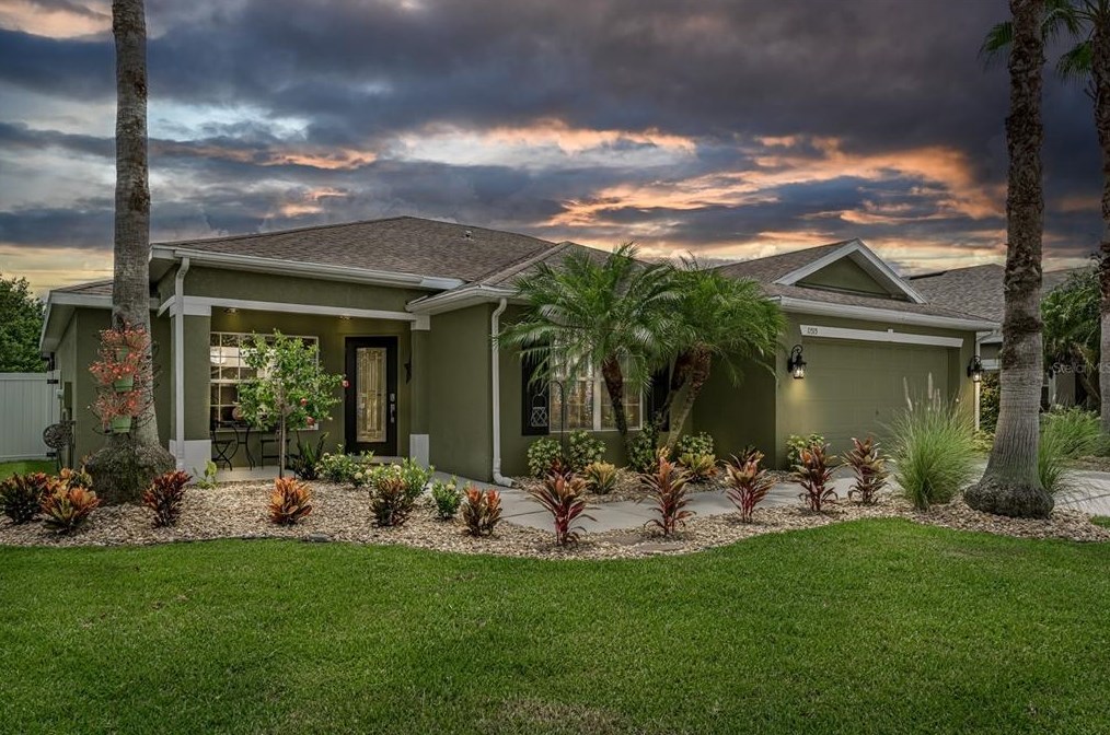 11515 Summit Rock Ct, Parrish, FL 34219