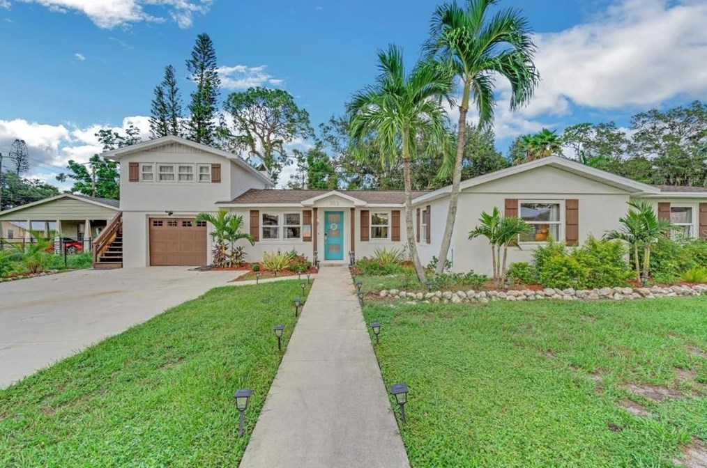 303 48th St, Bradenton, FL 34209-1921