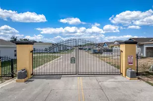 1439 Las Villas Blvd, Sebring, FL 33870 - Photo 12