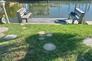 1714 Meadowood St, Sarasota, FL 34231 - Photo 32