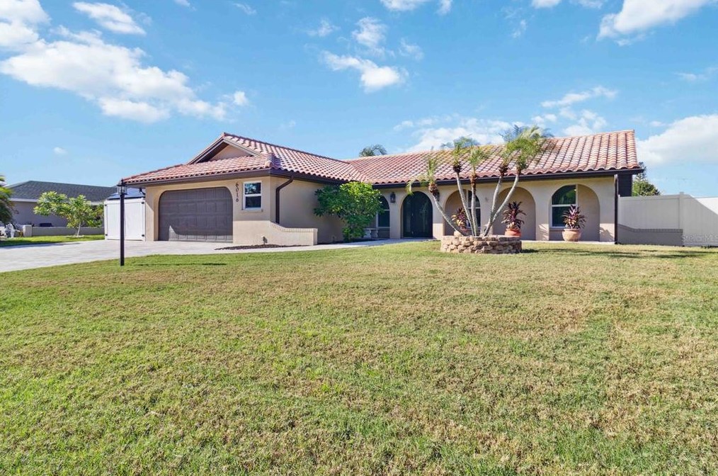 6016 12th Ave W, Bradenton, FL 34209