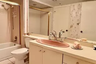 1065 Gulf of Mexico Dr, Longboat Key, FL 34228 - Photo 10