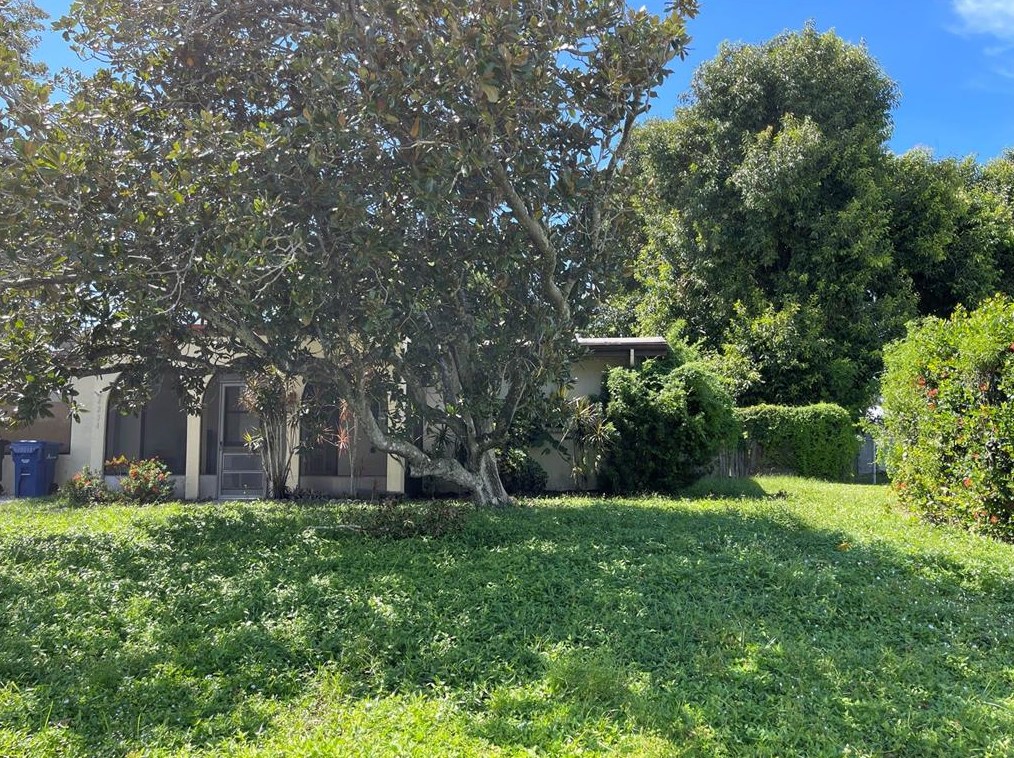 4234 Deerfield Dr, Sarasota, FL 34233