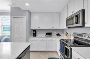 17520 Gawthrop Dr, Bradenton, FL 34211 - Photo 10