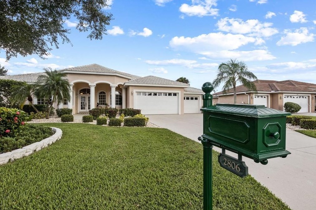 2806 Little Country Rd, Parrish, FL 34219-9000