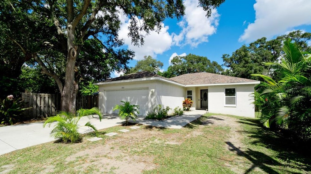 823 32nd Ave, Bradenton, FL 34208-4116