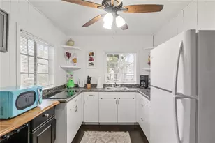 1270 5th St, Sarasota, FL 34236 - Photo 18