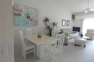 9641 Castle Point Dr, Sarasota, FL 34238 - Photo 6