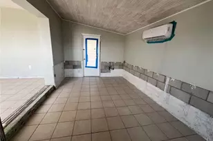 21288 Edgewater Dr, Port Charlotte, FL 33952 - Photo 4