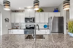 4013 Catalina Dr, Bradenton, FL 34210 - Photo 16