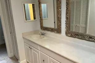 7861 Pine Trace Dr, Sarasota, FL 34243 - Photo 16