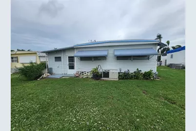 5317 Chateau Lane, Bradenton, FL 34207 - Photo 4