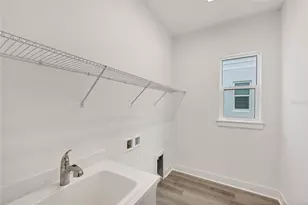 705 Anegada Ln, Sarasota, FL 34234 - Photo 38