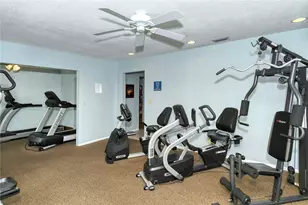 2607 Riverbluff Pkwy, Sarasota, FL 34231 - Photo 38