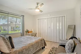 2607 Riverbluff Pkwy, Sarasota, FL 34231 - Photo 22