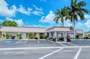 2607 Riverbluff Pkwy, Sarasota, FL 34231 - Photo 32