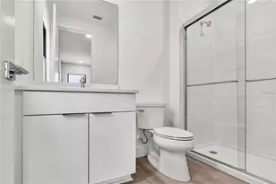 2477 Waterfront Cir, Sarasota, FL 34240 - Photo 30