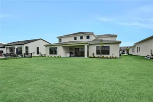 2477 Waterfront Cir, Sarasota, FL 34240 - Photo 36