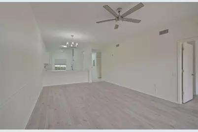 4210 Caddie Drive E #102, Bradenton, FL 34203 - Photo 14