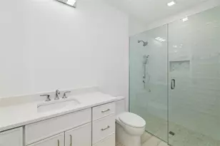 4431 Camino Real, Sarasota, FL 34231 - Photo 48