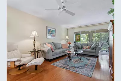 4415 Longmeadow #44, Sarasota, FL 34235 - Photo 6