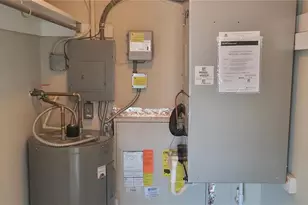 3751 S School Ave, Sarasota, FL 34239 - Photo 18