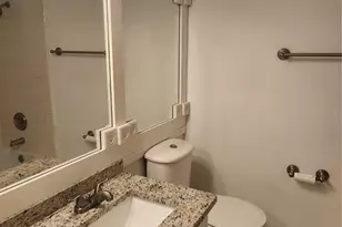 173 Pinehurst Dr, Bradenton, FL 34210 - Photo 10