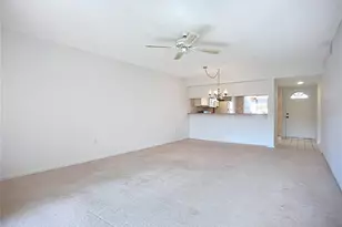 4382 Madeira Ct, Sarasota, FL 34233 - Photo 18