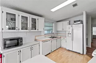 179 Nightingale Cir, Ellenton, FL 34222 - Photo 12