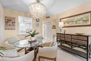 1001 Benjamin Franklin Dr, Sarasota, FL 34236 - Photo 10