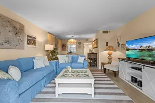 1001 Benjamin Franklin Dr, Sarasota, FL 34236 - Photo 16