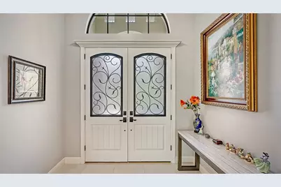 9291 Swaying Branch Road, Sarasota, FL 34241 - Photo 6