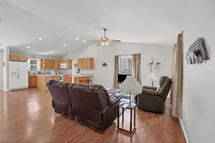 38603 Taylor Rd, Myakka City, FL 34251 - Photo 16