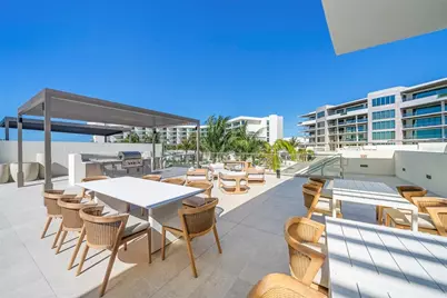 1561 Gulf Of Mexico Drive #403, Longboat Key, FL 34228 - Photo 40