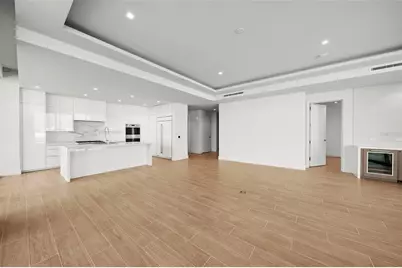 1591 Gulf Of Mexico Drive #413, Longboat Key, FL 34228 - Photo 8