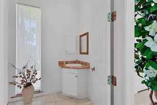 5331 Siesta Cove Dr, Sarasota, FL 34242 - Photo 20