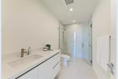 111 Golden Gate Point #402, Sarasota, FL 34236 - Photo 42