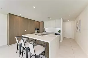 111 Golden Gate Point, Sarasota, FL 34236 - Photo 12