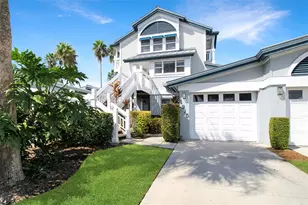 1315 Siesta Bayside Dr, Sarasota, FL 34242 - Photo 2