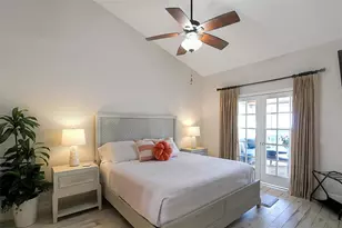 1315 Siesta Bayside Dr, Sarasota, FL 34242 - Photo 28