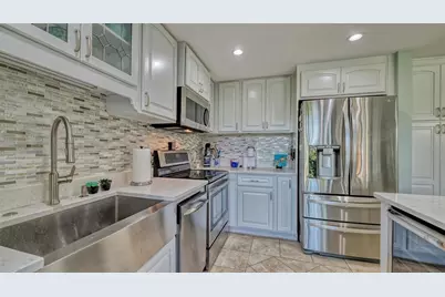 5239 Myrtle Wood, Sarasota, FL 34235 - Photo 20