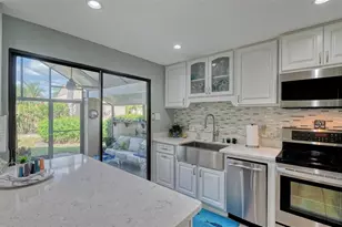 5239 Myrtle Wood, Sarasota, FL 34235 - Photo 18