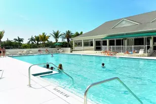 619 Cedars Ct, Longboat Key, FL 34228 - Photo 30