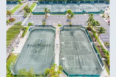 619 Cedars Court, Longboat Key, FL 34228 - Photo 12