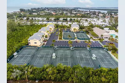 619 Cedars Court, Longboat Key, FL 34228 - Photo 10