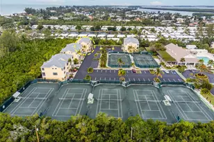 619 Cedars Ct, Longboat Key, FL 34228 - Photo 10