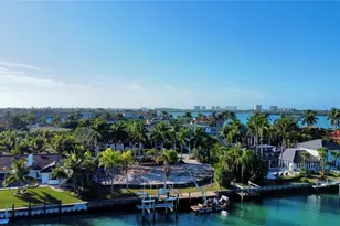 109 N Warbler Ln, Sarasota, FL 34236 - Photo 8