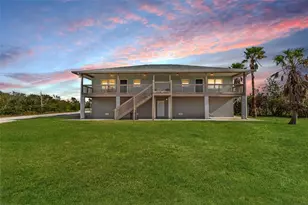 445 Horseshoe Loop Rd, Terra Ceia, FL 34250 - Photo 2