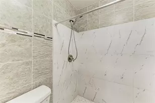4477 Sandner Dr, Sarasota, FL 34243 - Photo 30
