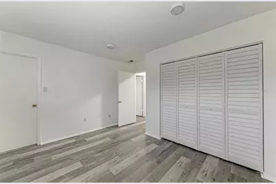 4477 Sandner Drive, Sarasota, FL 34243 - Photo 28